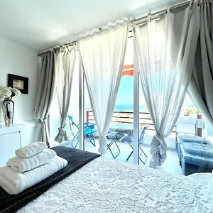  Aparthotel Sweet Deluxe Spain