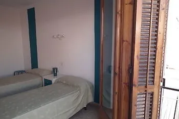 Hostal San Carlos Lloret de Mar